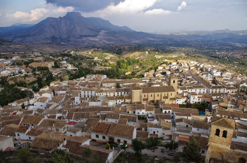 Vista general de Vélez Blanco desde el castillo © Fotografía de José Ángel Fernández