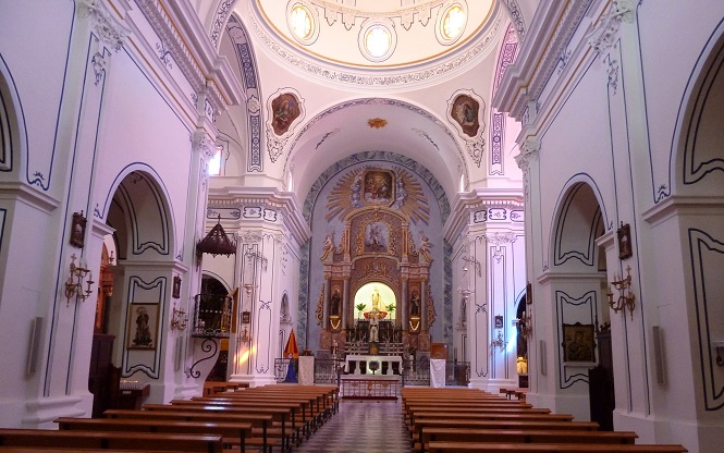 Interior iglesia de Oria© M Navarro