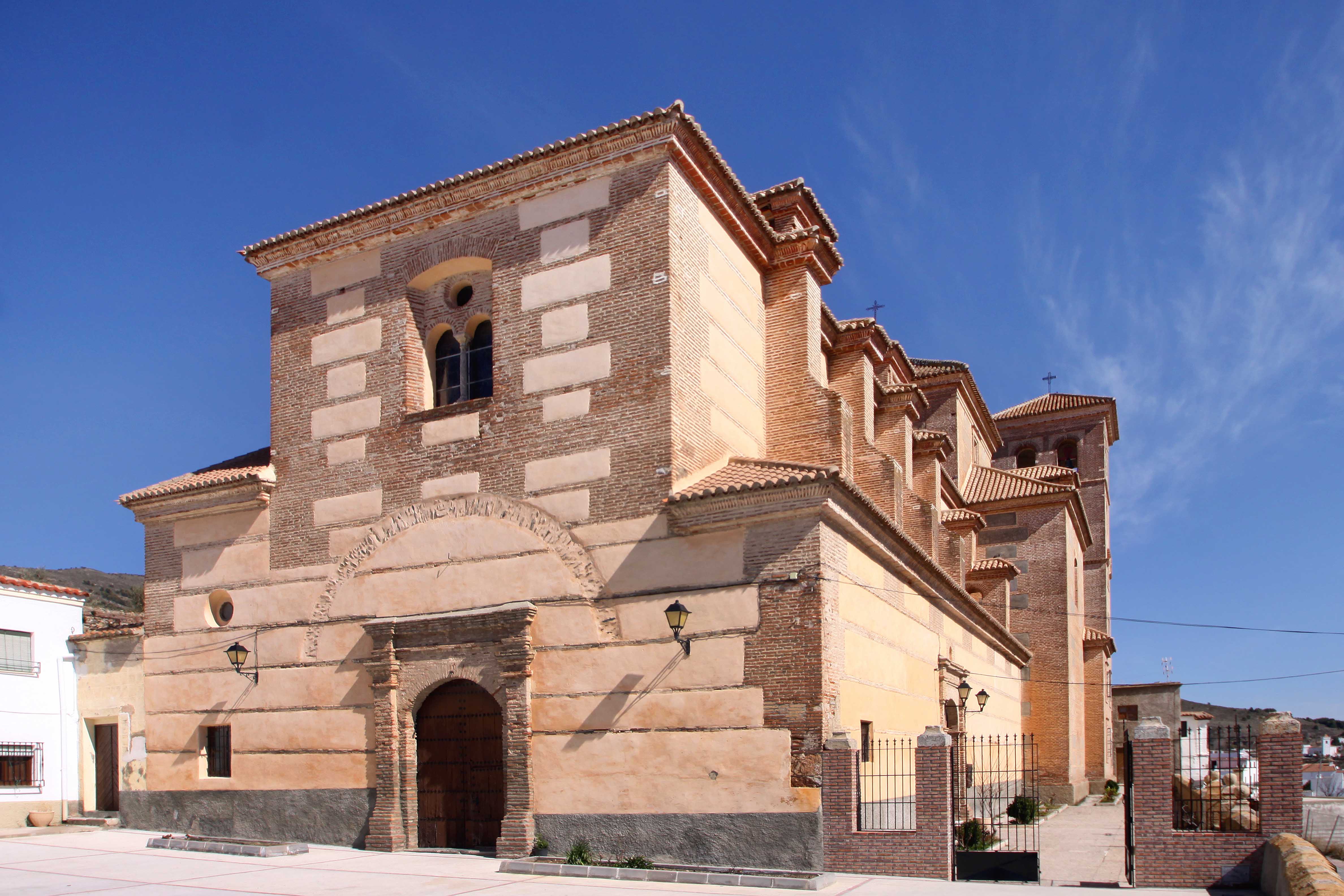 Volumen de la iglesia parroquial de Ntra. Sra de la Encarnación. © Fotografía: Pako Manzano