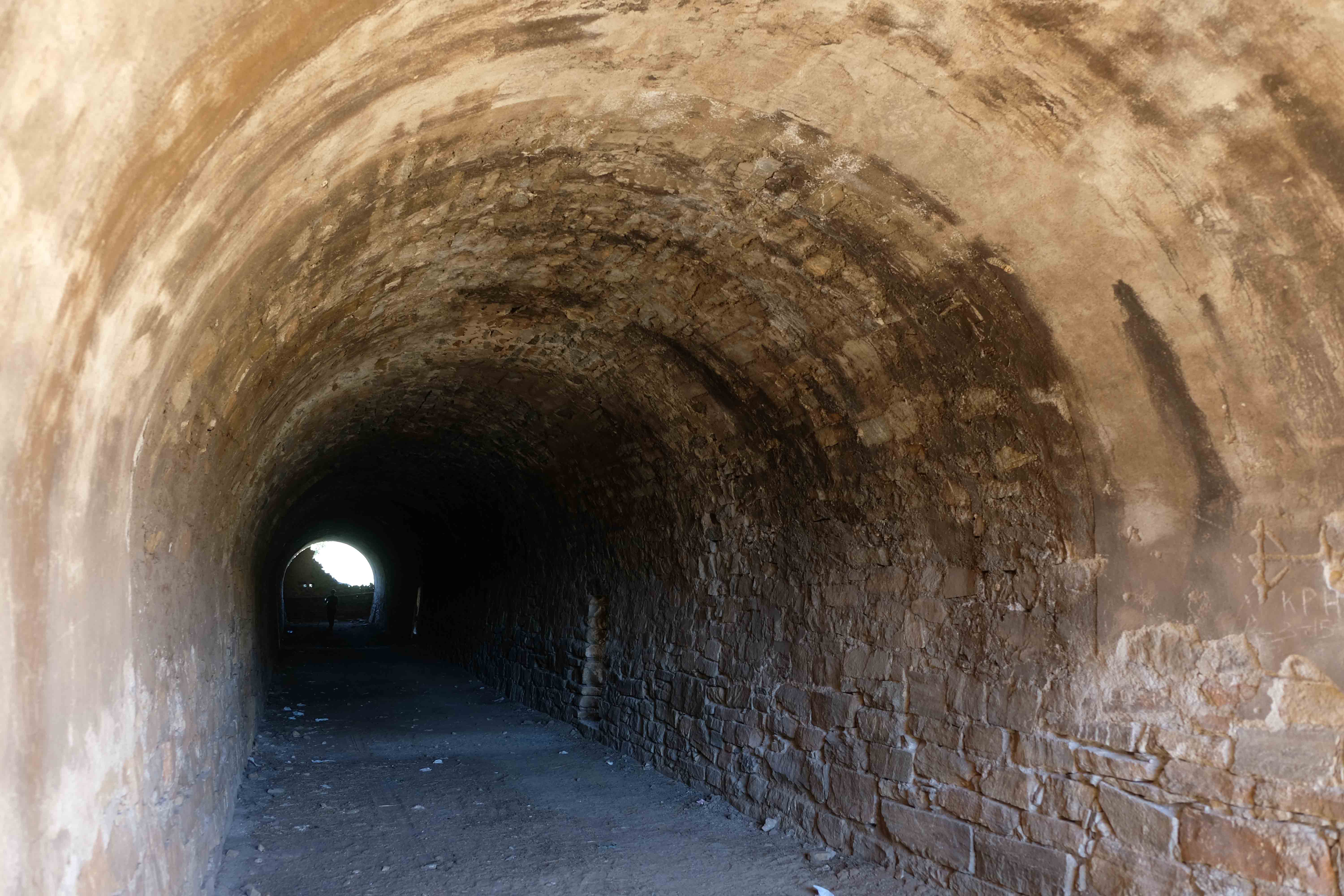 Interior del túnel del cargadero © Fotografía: Paco Bonilla