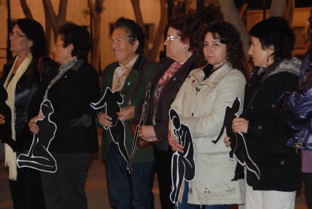 colocacindesiluetasfemeninas.jpg