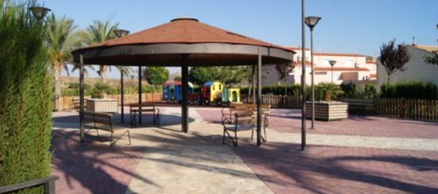 plazayparqueinfantil.jpg