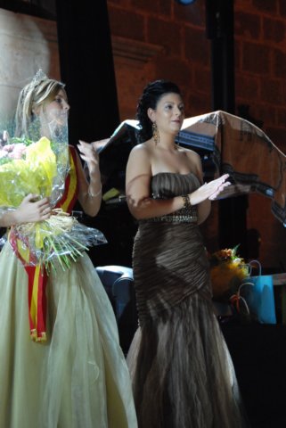 azaharareina2008ycarmenmreina2009.jpg