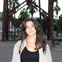 Nuria Ortega. Poeta
