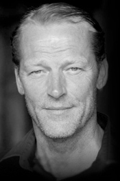 2021 | Iain Glen