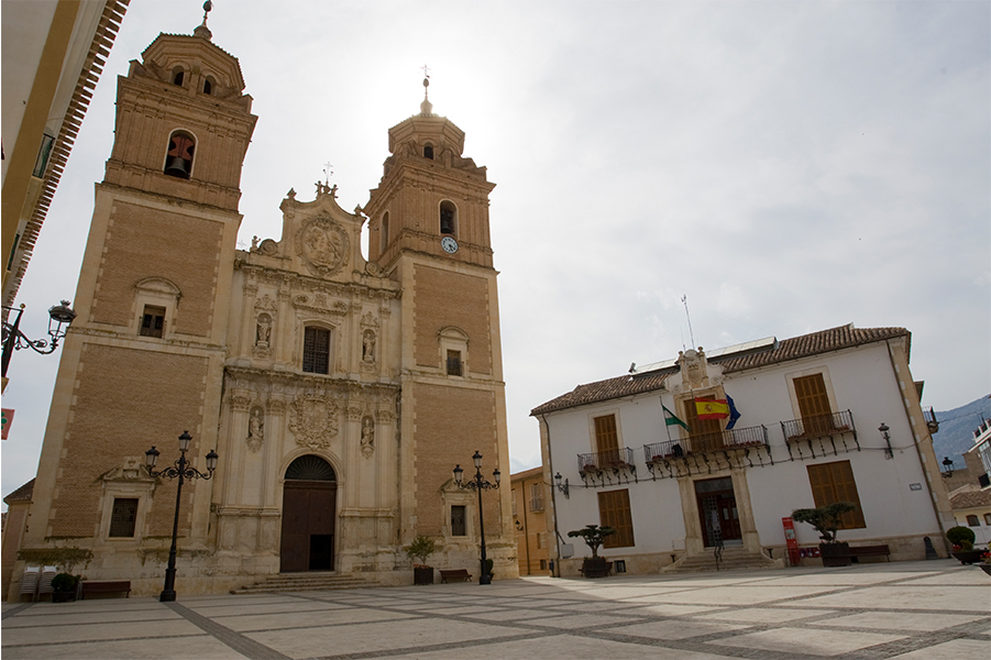 Iglesia de la Encarnación de Vélez-Rubio 
