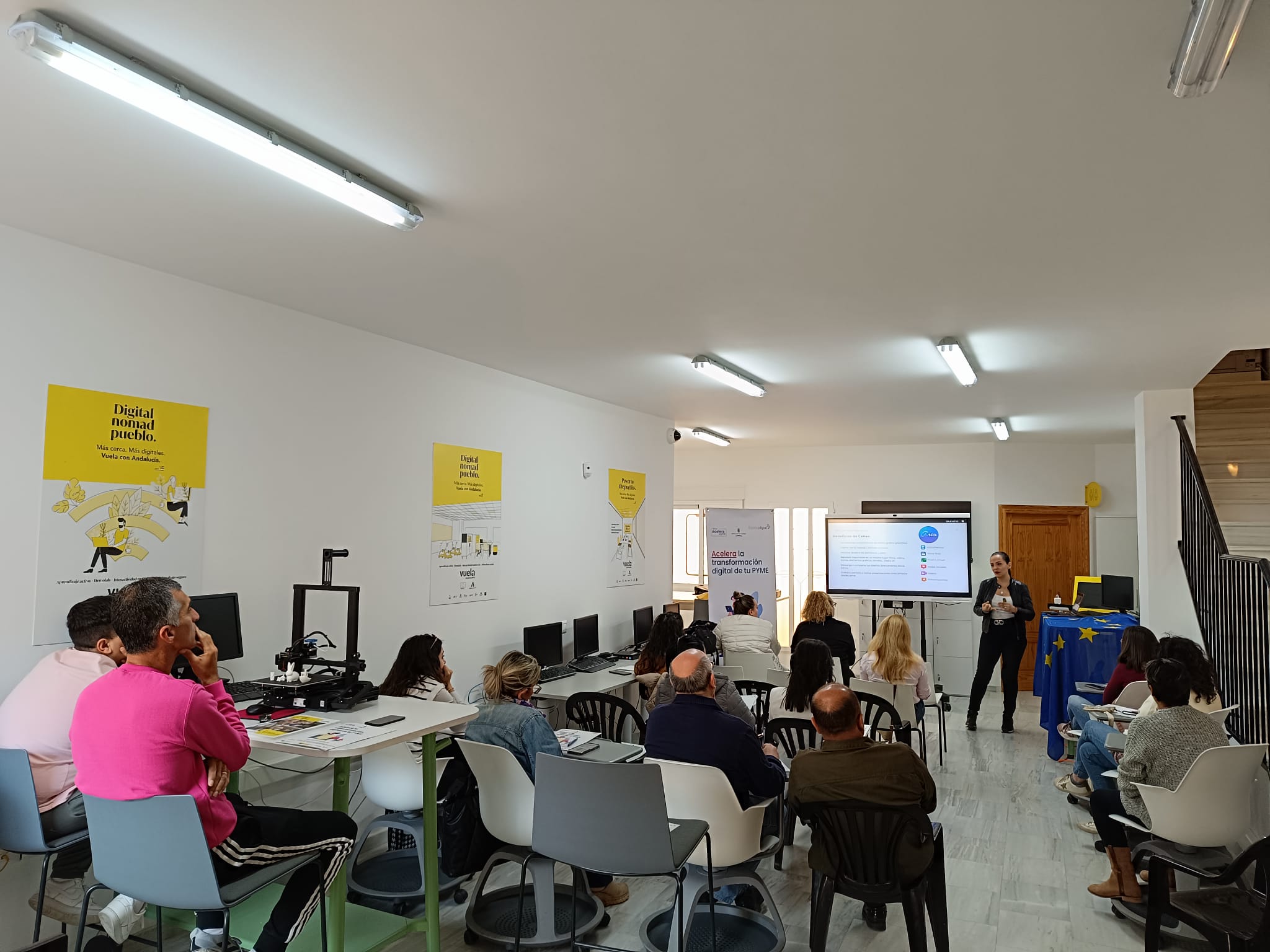 Taller “Crea contenido irresistible con CANVA para Redes Sociales”